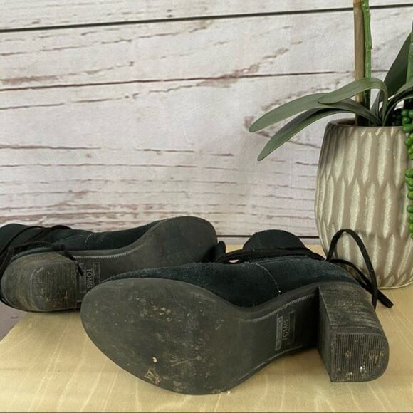 TOMS Mila Black Suede Heeled Bootie Sz6 - Picture 10 of 12